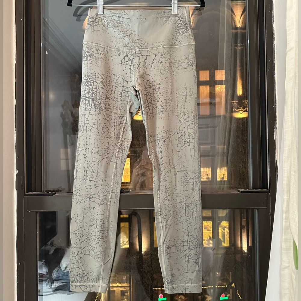 Lululemon Wunder Train